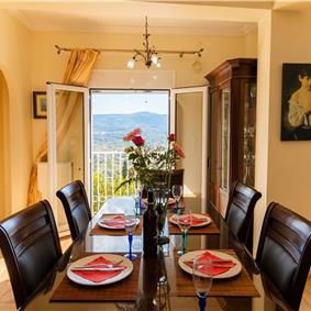 5 bedroom villa with pool, near Acharavi, sleeps 9